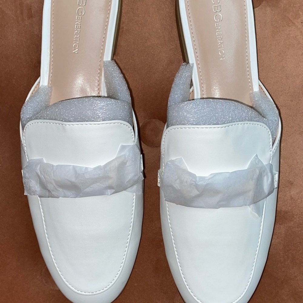 BCBGeneration zorie loafer size 10M/41 bright white - Picture 8 of 16